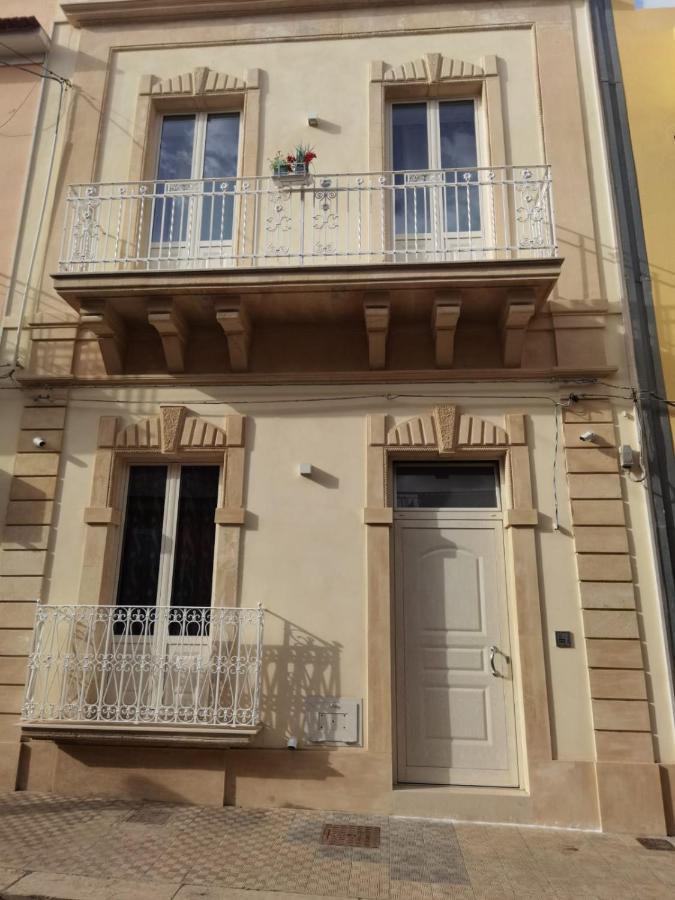 La Casa Del Corso Vila Avola Exterior foto